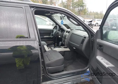 2012 Ford Escape Xlt z USA, uszkodzony, nr VIN 1FMCU9DGXCKB86518